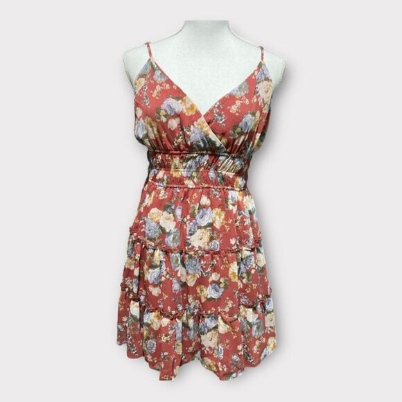 Trixxi Floral Spaghetti Strap Layered Mini Dress Size LJ - Picture 2 of 11